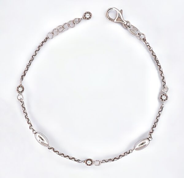 Bracciale Kora in argento rodiato con diamanti coltivati in laboratorio