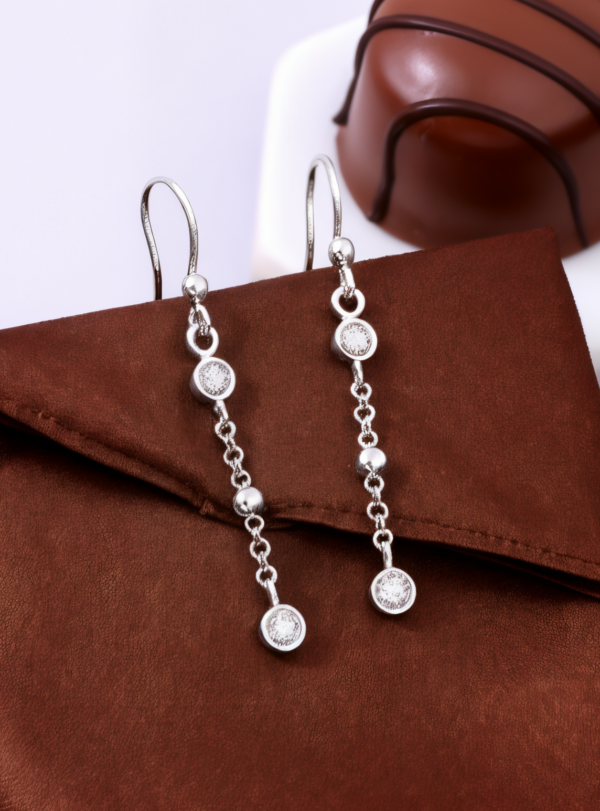 Linda Drop Earrings with Lab-grown Diamonds - immagine 2